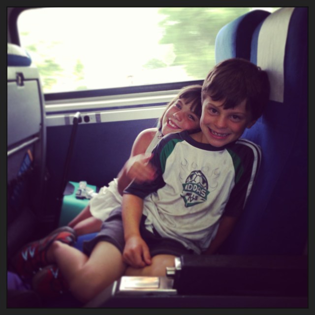 Milwaukee to Chicago via train