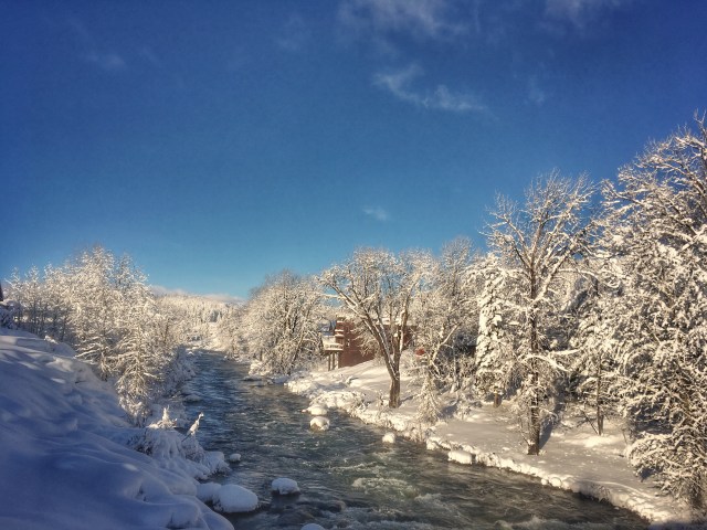 photo-feb-22-7-59-00-am